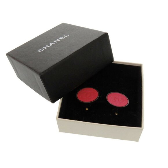 CHANEL Pink Leather Logo Earrings - Picture 3 of 5